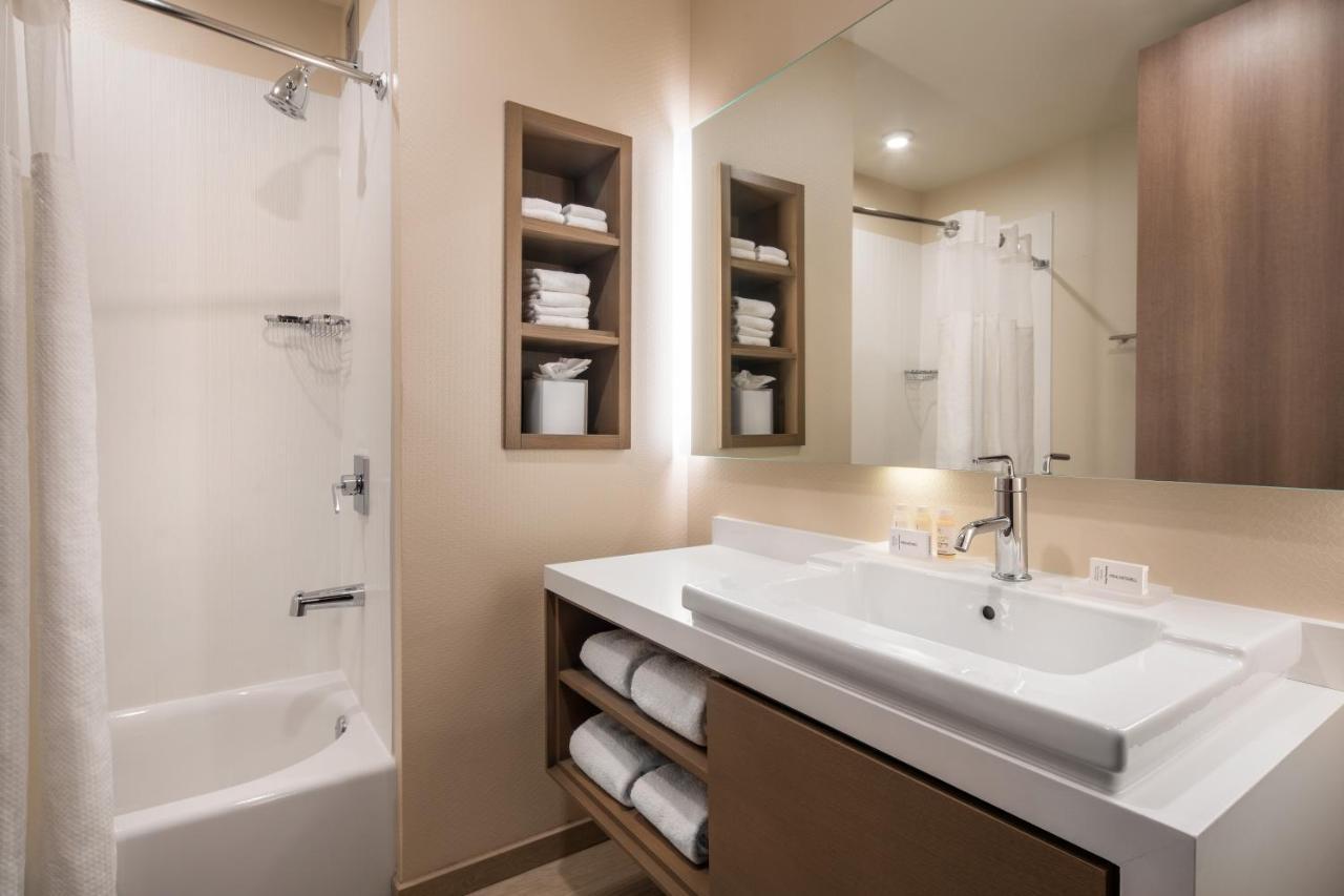 Courtyard By Marriott Phoenix Downtown Экстерьер фото